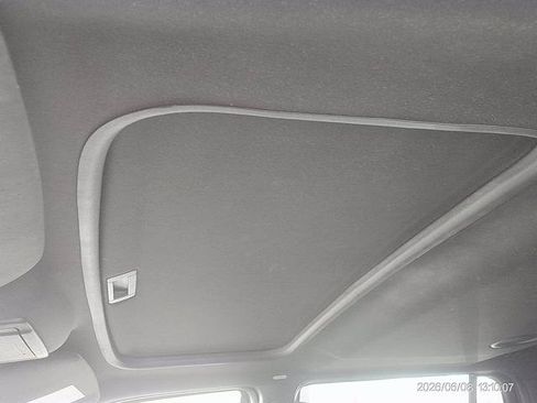Used 2014 Lincoln Navigator 4WD image 11