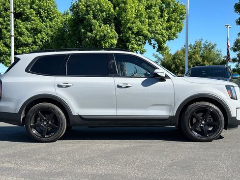 Used 2023 Kia Telluride SX Prestige X-Line AWD/4WD image 3