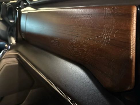 Used 2024 GMC Sierra 2500 Denali Ultimate w/ Max Trailering Package image 33