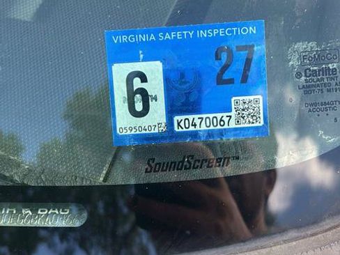 Used 2011 Ford Escape Limited w/ 301A Rapid Spec Order Code FWD image 18