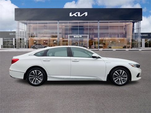 Used 2021 Honda Accord EX-L image 7
