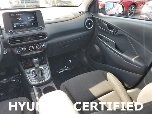 Certified 2022 Hyundai Kona SEL image 15