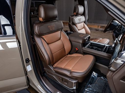 Used 2026 Ford F250 King Ranch w/ Chrome Package image 31