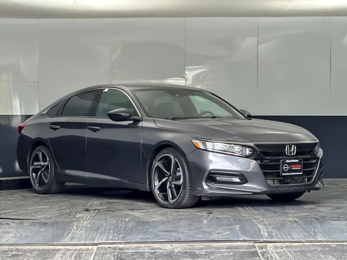 Used 2020 Honda Accord Sport image 1