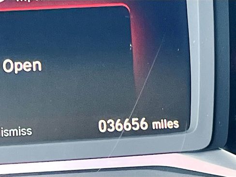 Used 2020 Honda Pilot Elite image 12