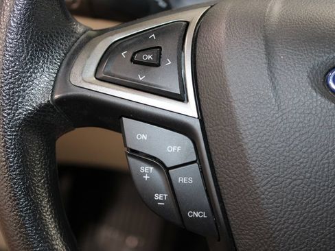 Certified 2020 Ford Fusion SE FWD image 33
