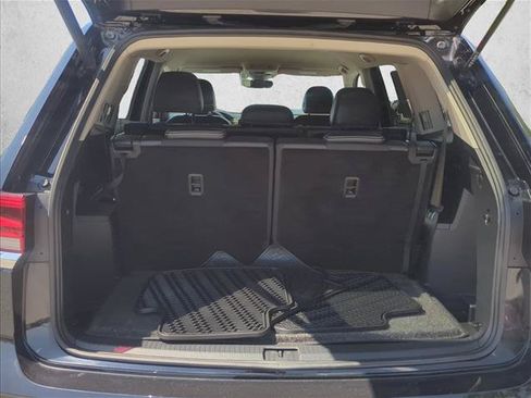 Used 2024 Volkswagen Atlas SE FWD image 23
