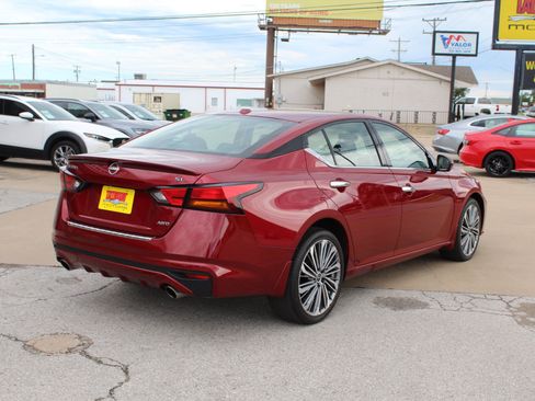 Used 2023 Nissan Altima 2.5 SL AWD/4WD image 5
