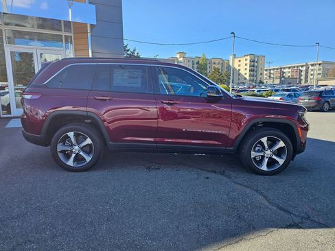 New 2024 Jeep Grand Cherokee Limited 4xe w/ Luxury Tech Group II AWD/4WD image 9