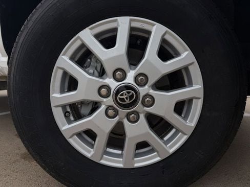 Certified 2025 Toyota Tacoma SR5 image 10