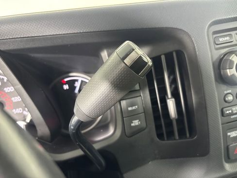 Used 2013 Honda Ridgeline Sport image 16