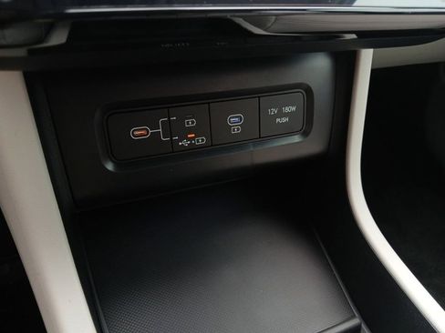New 2026 Hyundai Tucson Limited FWD image 22