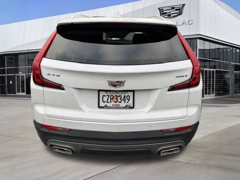 Used 2020 Cadillac XT4 Premium Luxury image 10