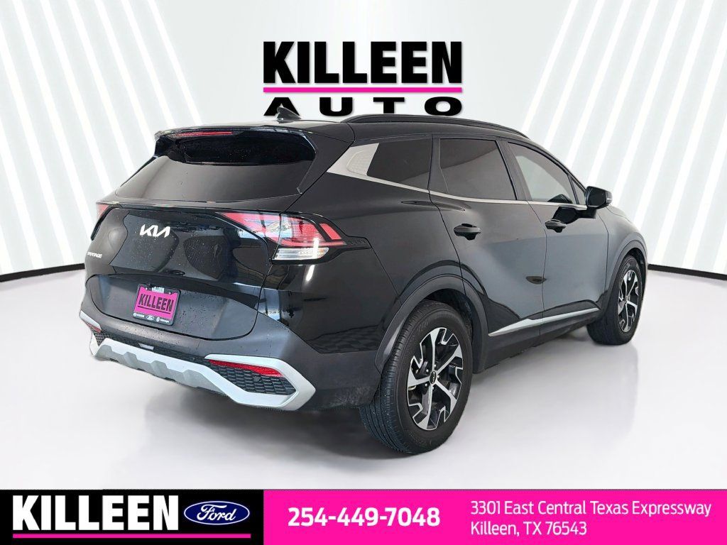 Used 2025 Kia Sportage EX w/ Premium Package FWD image 9