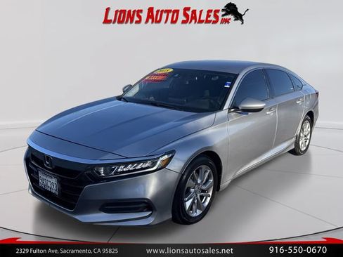 Used 2018 Honda Accord LX image 9