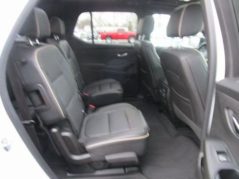 Certified 2023 Chevrolet Traverse Premier w/ Redline Edition image 26