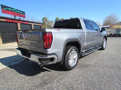 Used 2019 GMC Sierra 1500 SLT w/ SLT Premium Plus Package AWD/4WD image 7