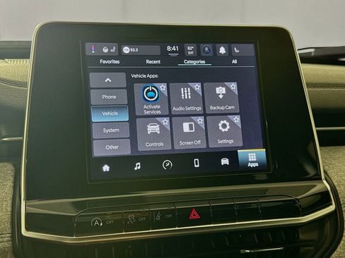 Used 2025 Jeep Compass Latitude image 16