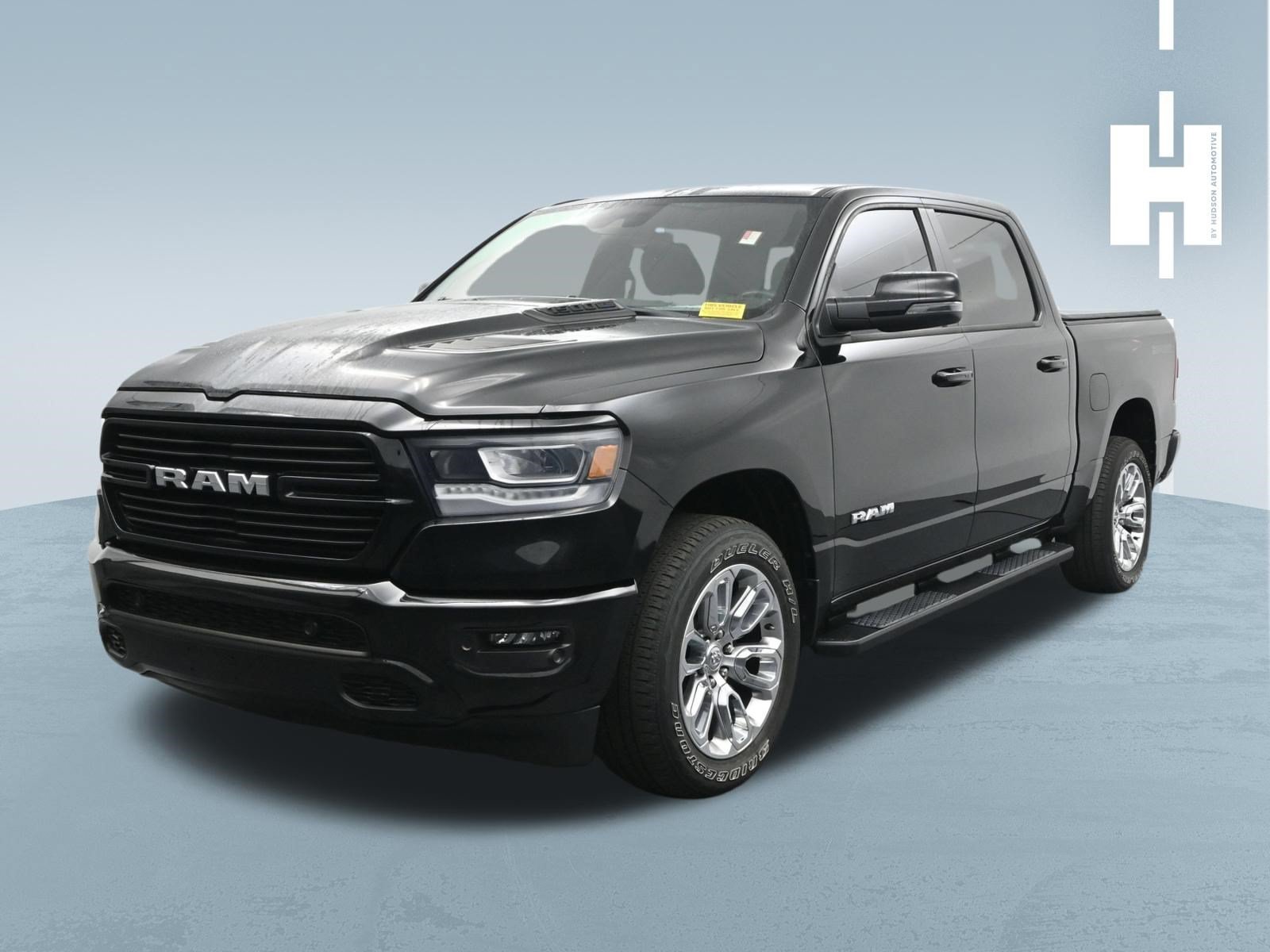 Used 2023 RAM 1500 Laramie AWD/4WD image 1