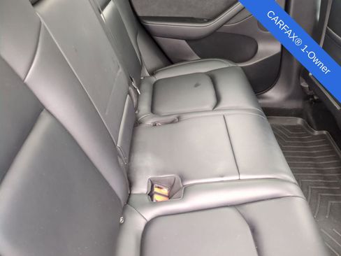 Used 2021 Tesla Model Y Long Range image 20