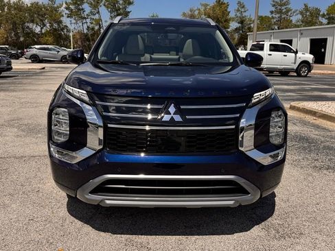 New 2026 Mitsubishi Outlander SEL FWD image 2