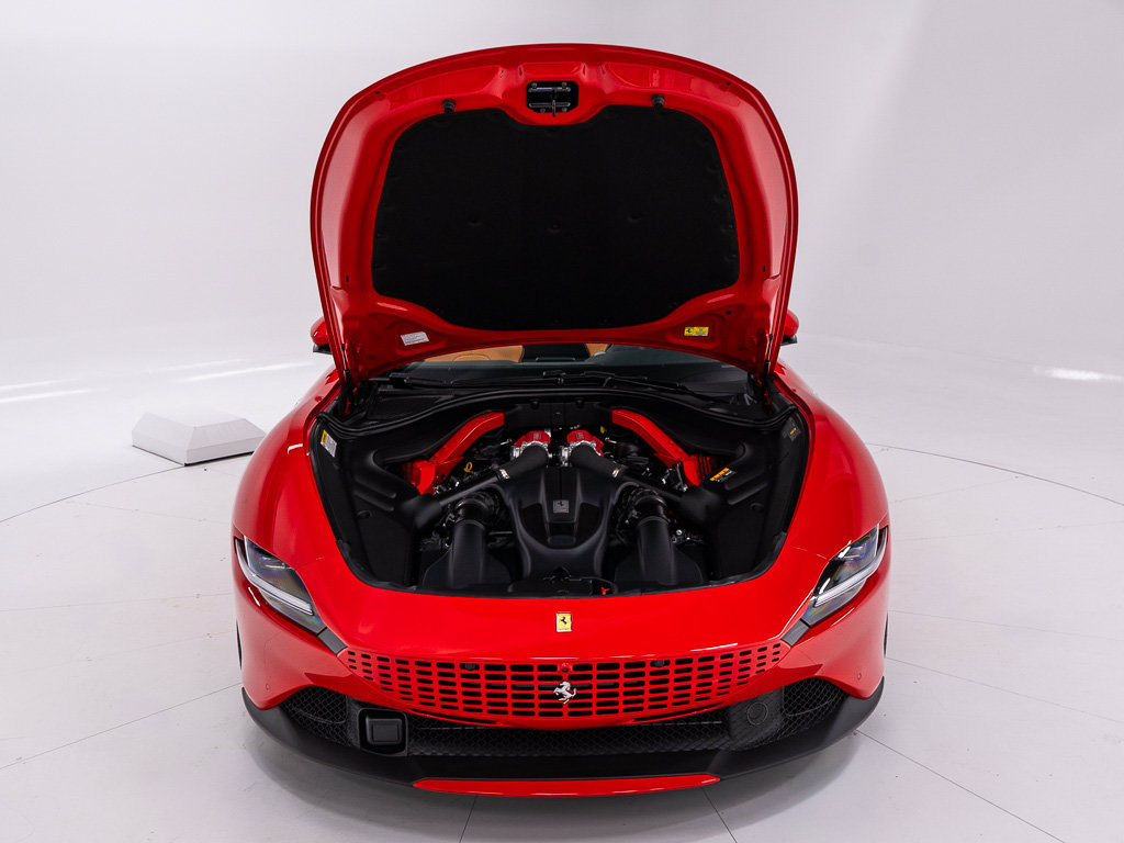 Used 2025 Ferrari Roma Spider RWD image 46