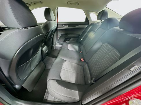 Used 2025 Kia K5 LXS image 26