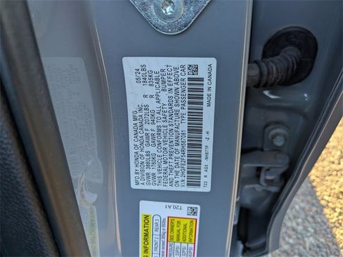 Used 2024 Honda Civic Sport image 32