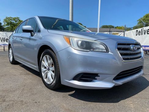 Used 2017 Subaru Legacy 2.5i Premium AWD/4WD image 26
