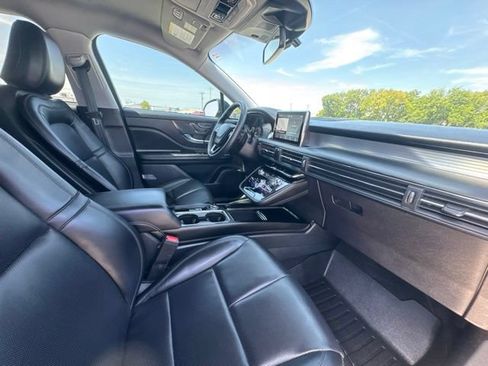 Used 2022 Lincoln Corsair FWD w/ Equipment Group 101A image 19