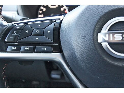 Used 2024 Nissan Altima 2.5 SR image 11