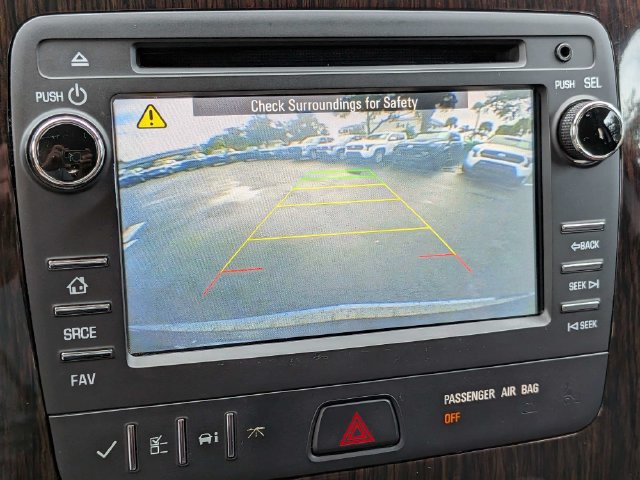 Used 2017 Chevrolet Traverse LT w/ Style and Technology Package FWD image 21
