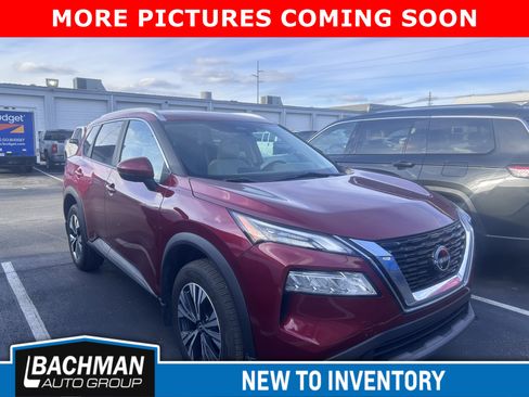 Used 2023 Nissan Rogue SV w/ SV Premium Package image 1