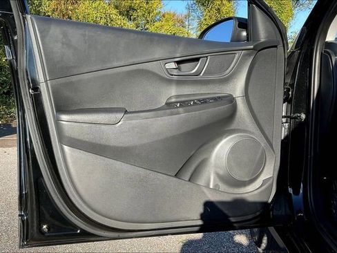 Used 2023 Hyundai Kona SEL w/ Cargo Package image 23