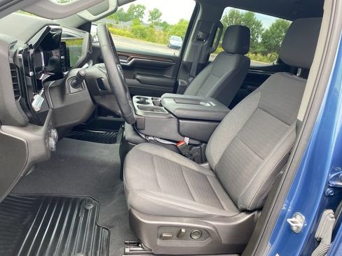 Certified 2024 Chevrolet Silverado 1500 LT AWD/4WD image 16