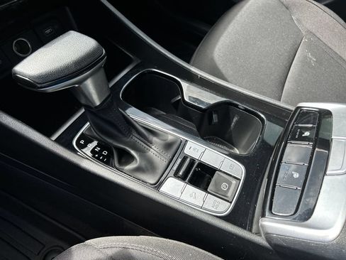 Used 2022 Hyundai Tucson SEL FWD image 18