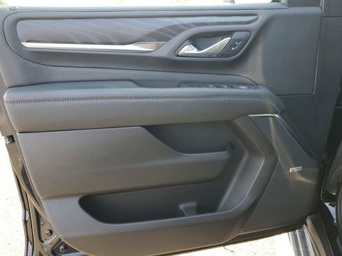 Used 2023 GMC Yukon Denali image 25