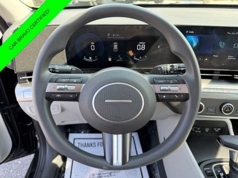 Used 2024 Hyundai Kona SE AWD/4WD image 24