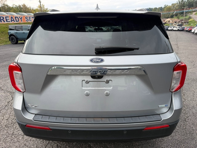 Used 2020 Ford Explorer XLT w/ Comfort Package AWD/4WD image 5
