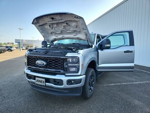Used 2023 Ford F350 XL w/ STX Appearance Package AWD/4WD image 13