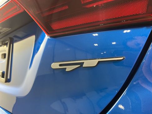 Used 2022 Kia Forte GT w/ GT Technology Package FWD image 9