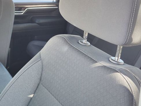 Used 2024 GMC Sierra 2500 SLE w/ SLE Value Package; image 15