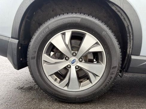 Used 2019 Subaru Ascent Premium AWD/4WD image 30