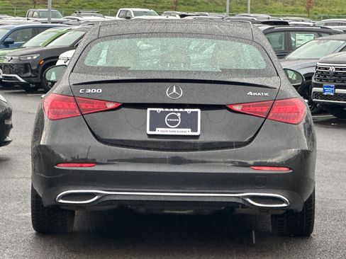 Used 2022 Mercedes-Benz C 300 4MATIC Sedan image 4