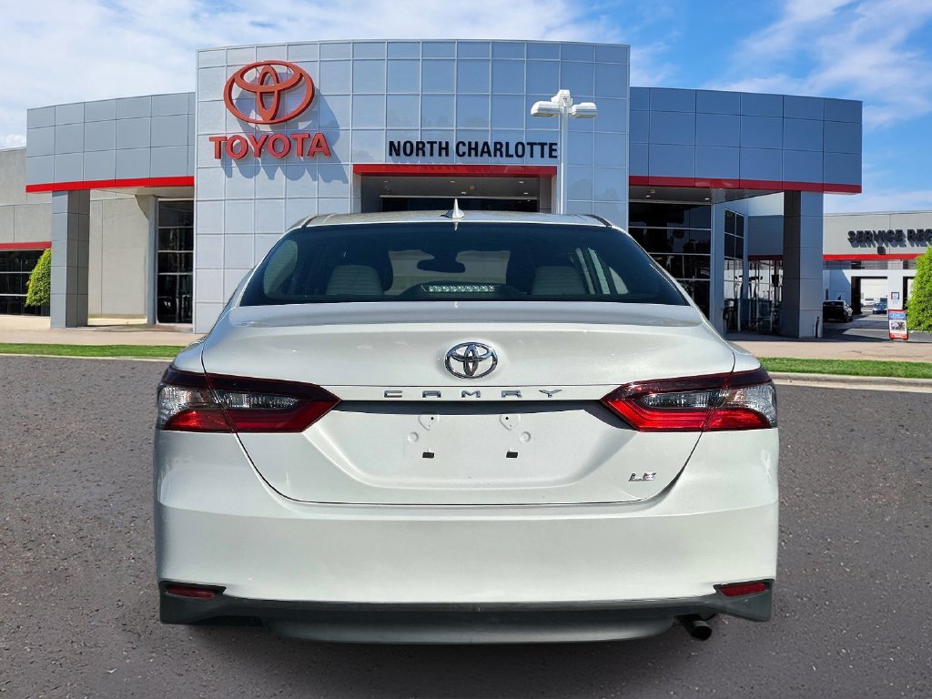 Used 2023 Toyota Camry LE FWD image 7