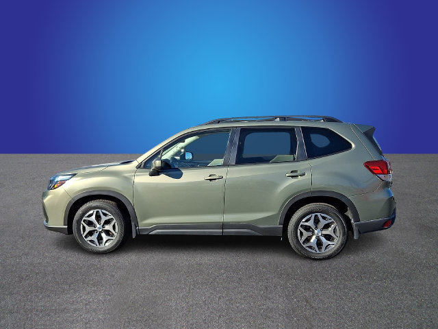 Used 2020 Subaru Forester Premium AWD/4WD image 7