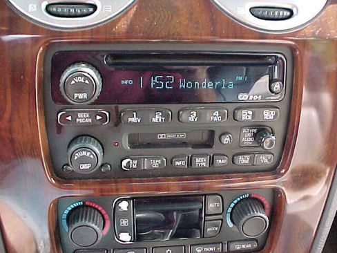 Used 2002 GMC Envoy SLT AWD/4WD image 57