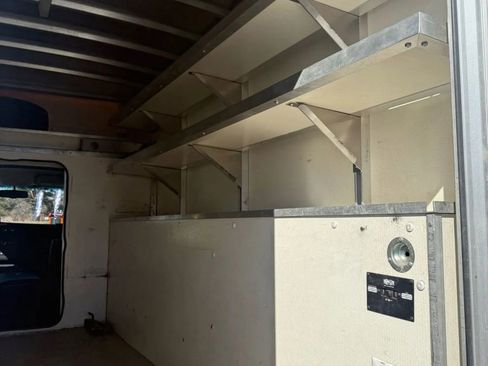 Used 2015 Chevrolet Express 3500 image 17