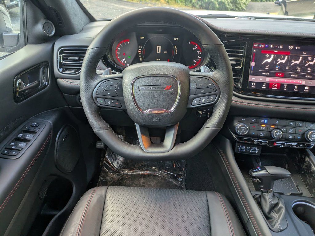 Used 2025 Dodge Durango R/T AWD/4WD image 15