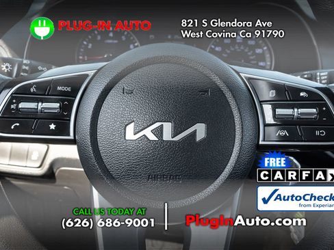 Used 2023 Kia Forte LXS FWD image 17